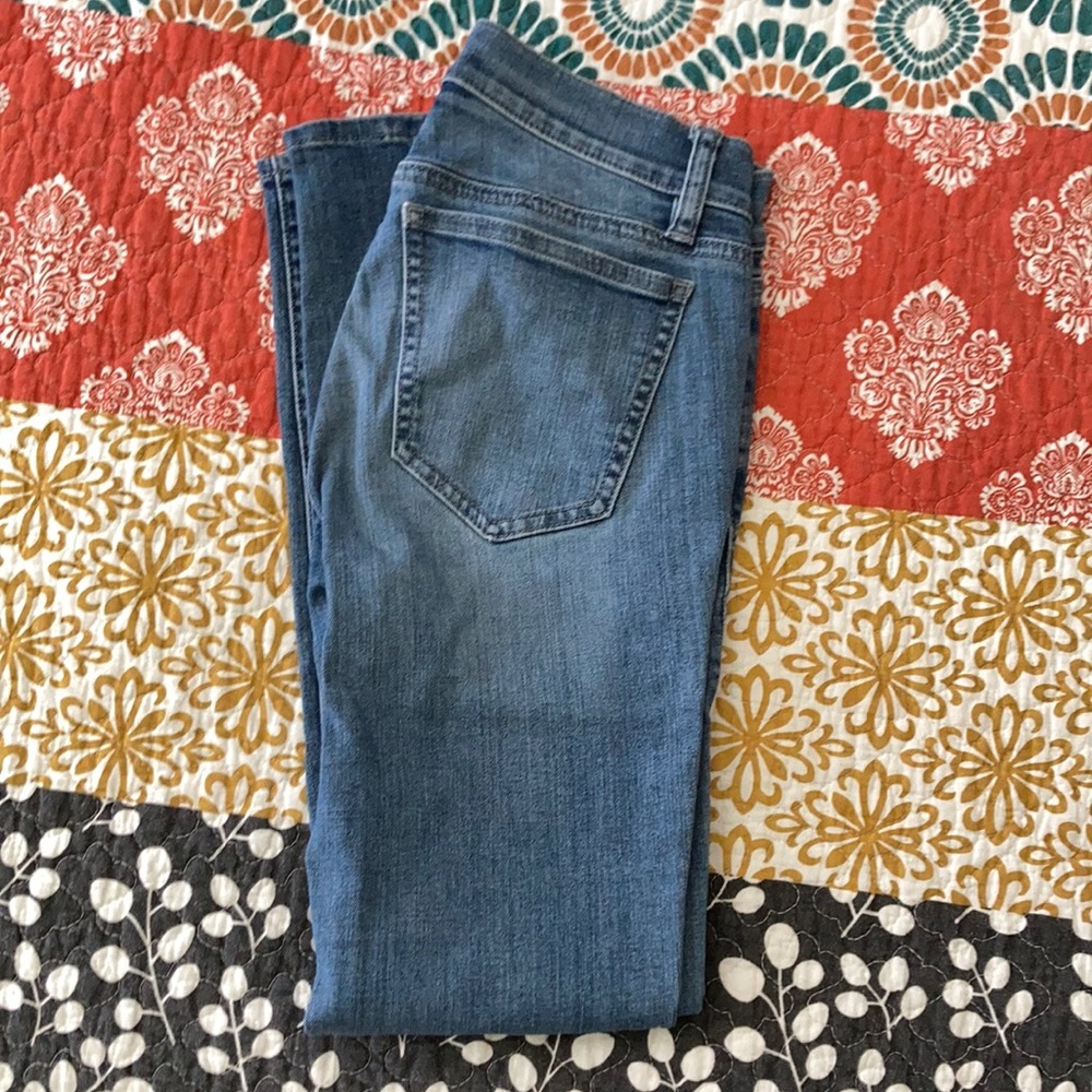 Ann Taylor Factory modern petite jeans